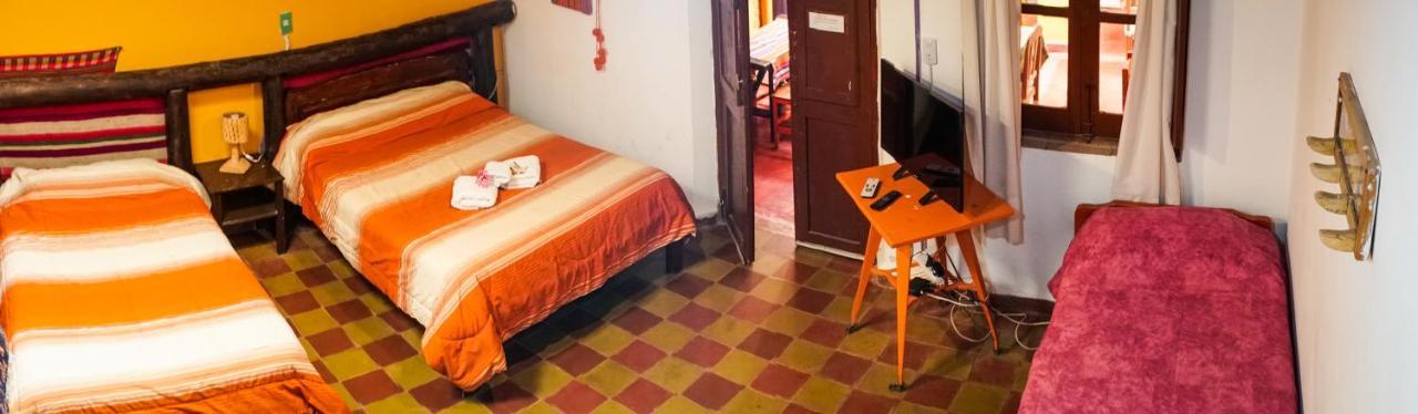 Tierra Andina Hostal Y Cabanas Tilcara Eksteriør billede