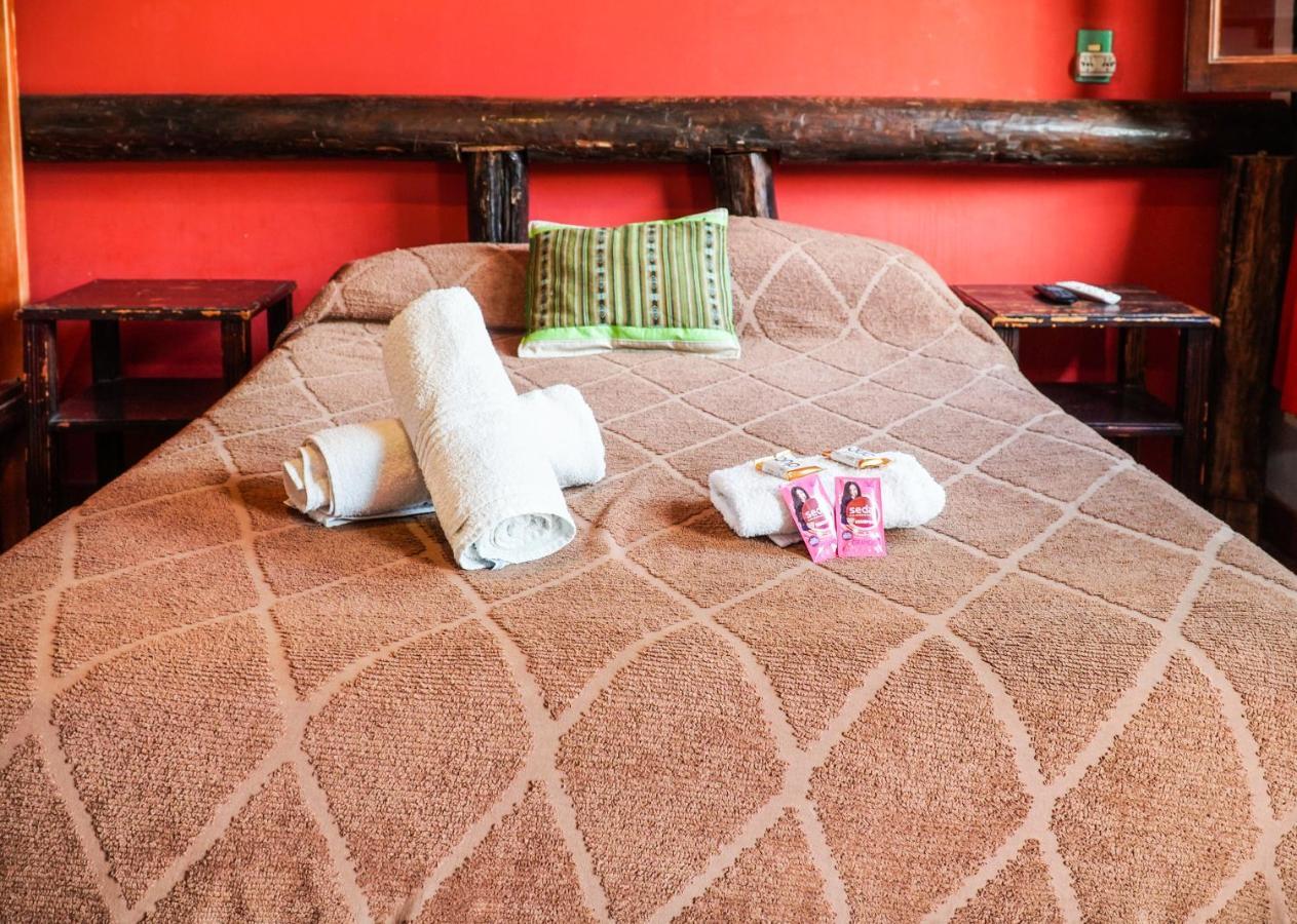 Tierra Andina Hostal Y Cabanas Tilcara Eksteriør billede