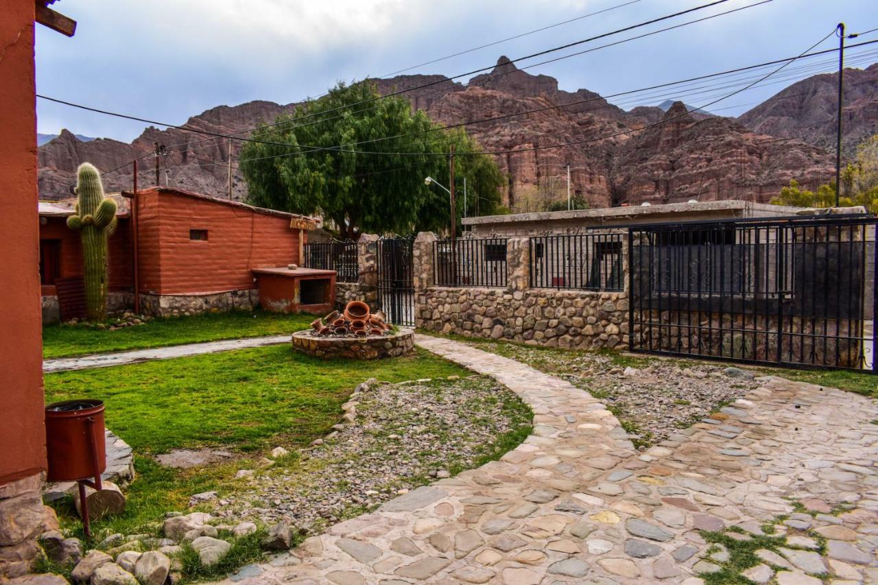 Tierra Andina Hostal Y Cabanas Tilcara Eksteriør billede